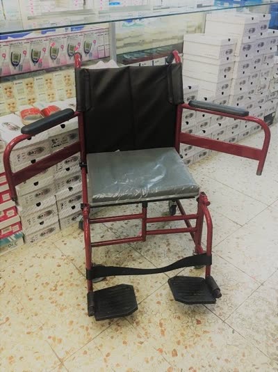 Hasta Engelli Sandalyesi Tuvalet Arabası